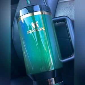 Stanley x Wicked 40oz 💚🖤